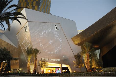 how many louis vuitton stores are in las vegas|las vegas Louis Vuitton outlet.